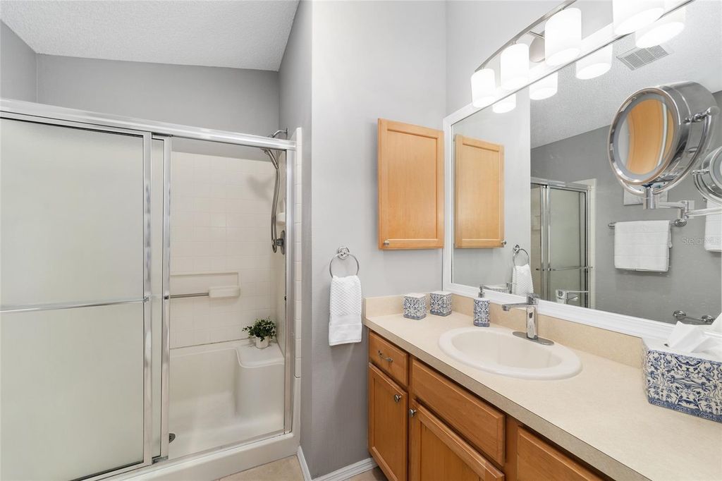 Image 38 of property listing at 2403 BATON PLACE, The Villages, FL 32162