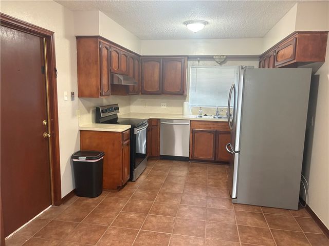6013 Beardmore Dr, Corpus Christi, TX 78415