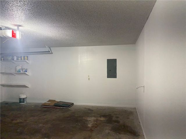 6013 Beardmore Dr, Corpus Christi, TX 78415