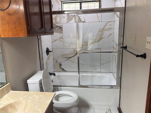 6013 Beardmore Dr, Corpus Christi, TX 78415