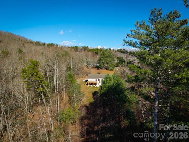 151 Willard Lane, Hendersonville, NC 28792