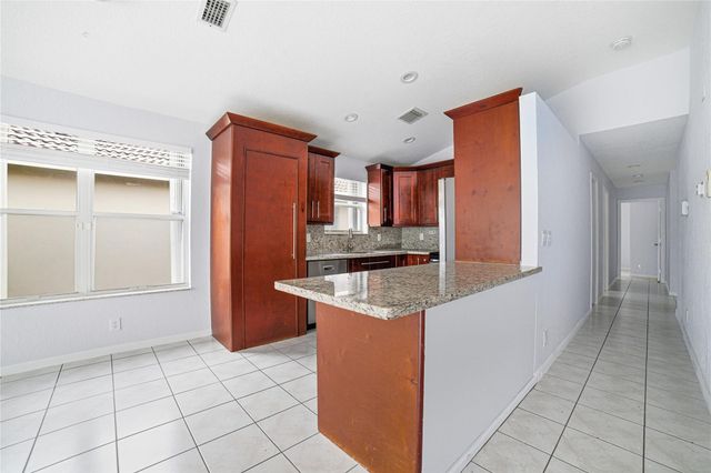 711 NW 182nd Way, Pembroke Pines, FL 33029