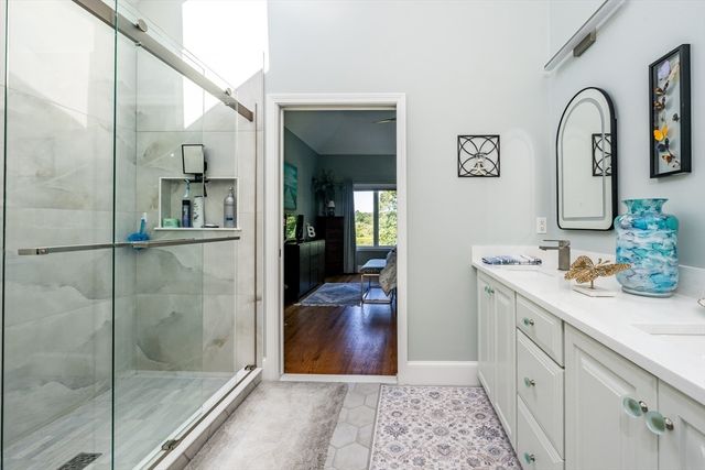 91 Acadia Dr, Barnstable, MA 02648