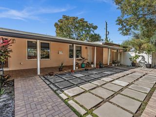 2016 NE 14th Court 2018/B, Fort Lauderdale, FL 33304