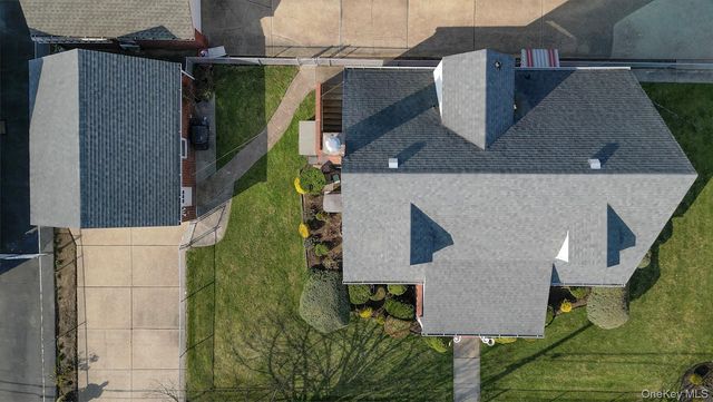 1102 Phoebe Street, Franklin Square, NY 11010