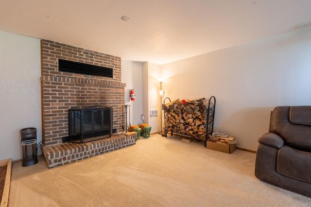 2855 Ivy Street S, Cambridge, MN 55008