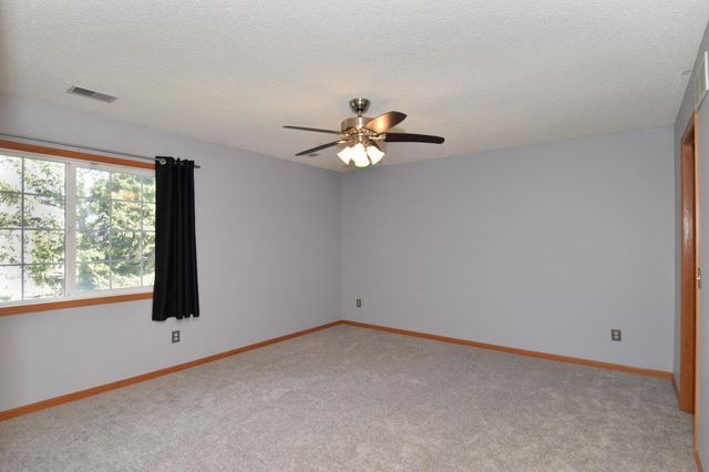 7559 Derby Lane, Shakopee, MN 55379