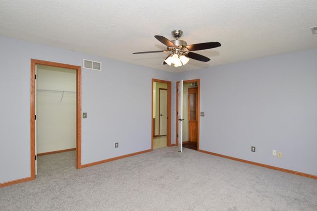 7559 Derby Lane, Shakopee, MN 55379