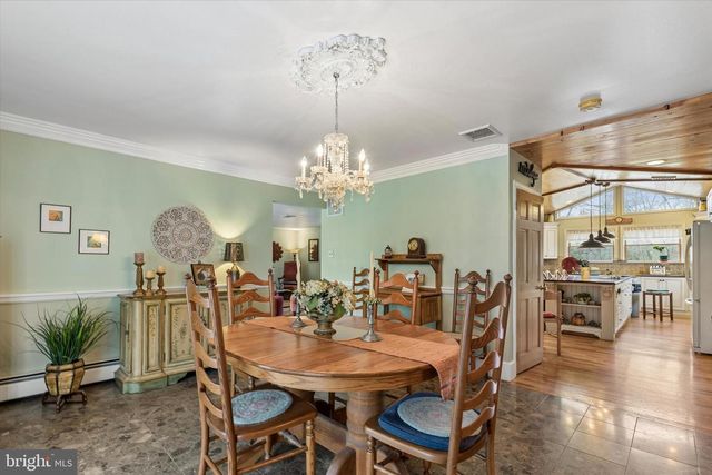 1240 STUMP RD, North Wales, PA 19454