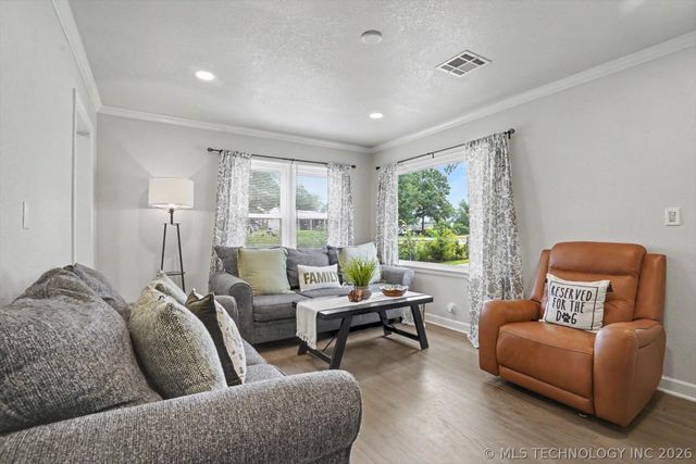818 Terrace Drive, Sapulpa, OK 74066