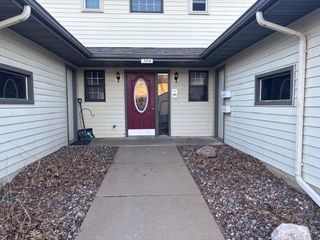 304 Parkview Court #2, Altoona, WI 54720
