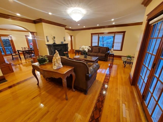 72 Charlemont Street, Newton, MA 02461