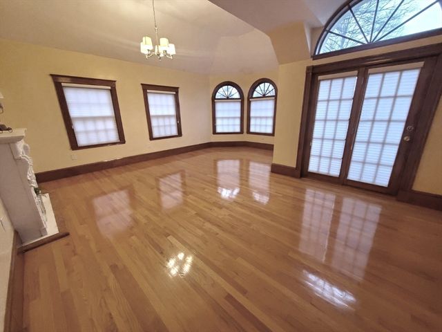 72 Charlemont Street, Newton, MA 02461