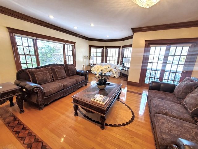 72 Charlemont Street, Newton, MA 02461