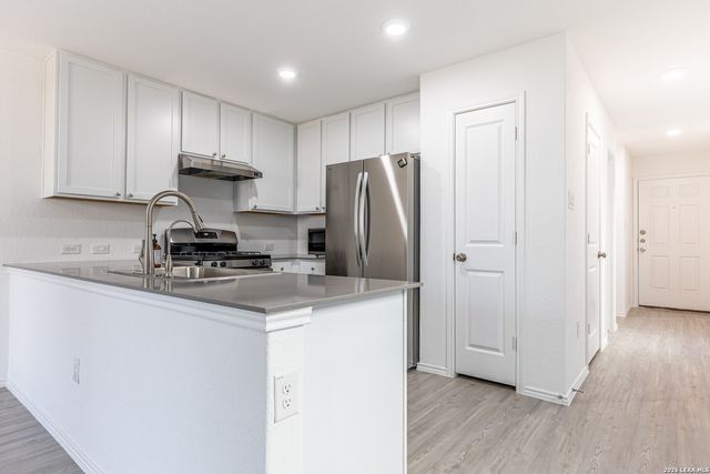 7606 Chancery Gate, San Antonio, TX 78253