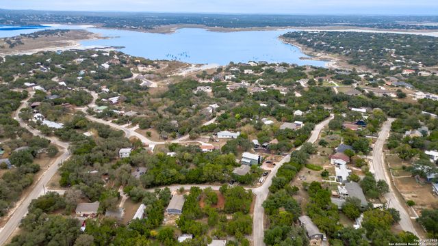 799 Hillside, Canyon Lake, TX 78133