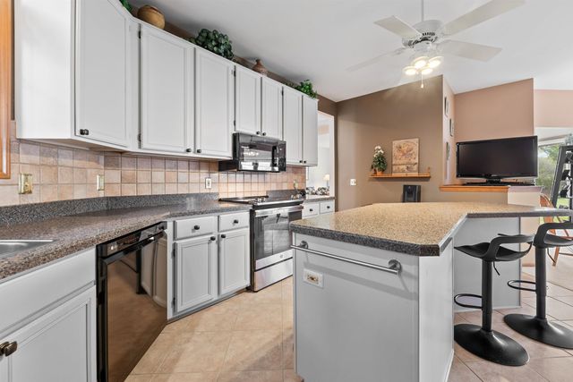 43540 Inglenook Court, Sterling Heights, MI 48314