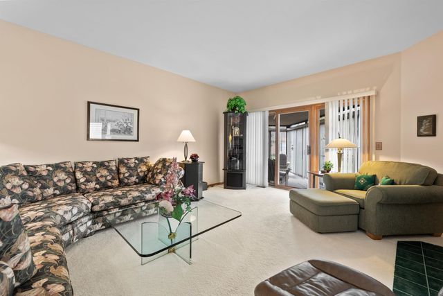 43540 Inglenook Court, Sterling Heights, MI 48314