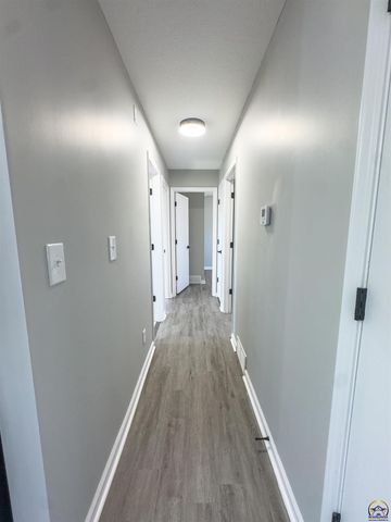 1701 Evergreen, Leavenworth, KS 66048