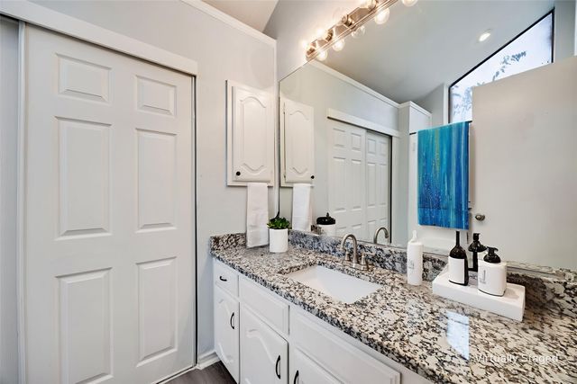 2100 Stradivarius Lane, Carrollton, TX 75007