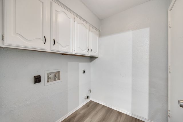 2100 Stradivarius Lane, Carrollton, TX 75007
