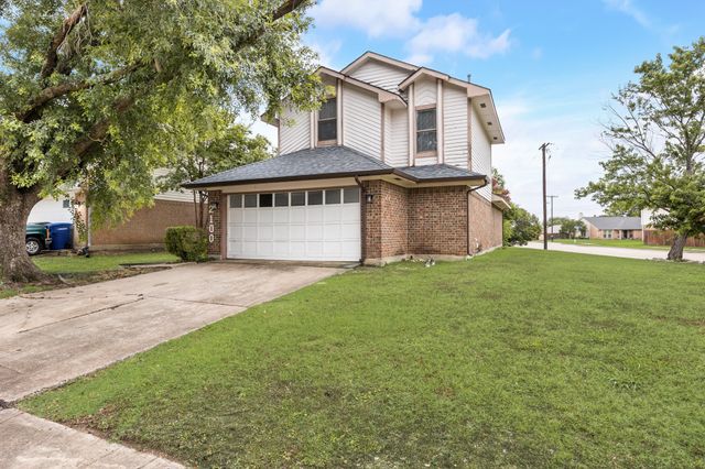 2100 Stradivarius Lane, Carrollton, TX 75007