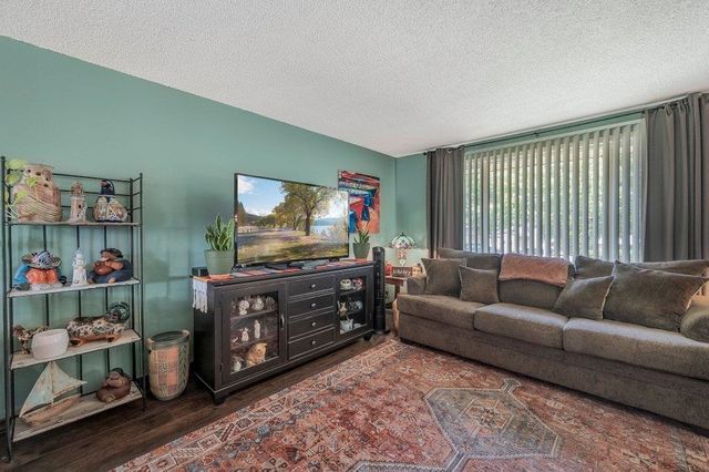 6821 N Hamilton St, Spokane, WA 99208