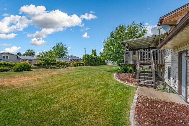 6821 N Hamilton St, Spokane, WA 99208