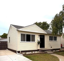 6056 Clippert Street, Taylor, MI 48180