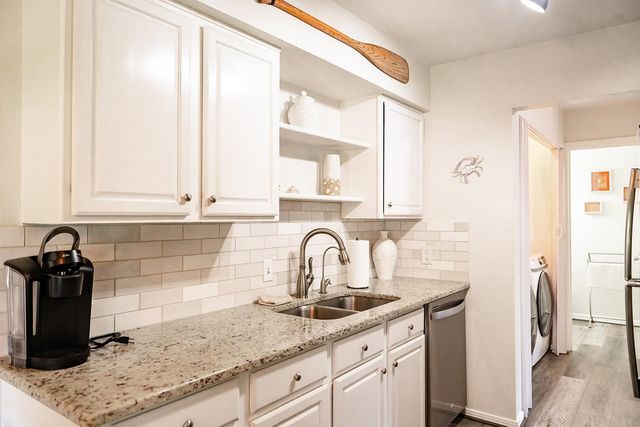 7 Clipper Ct, St Augustine, FL 32080