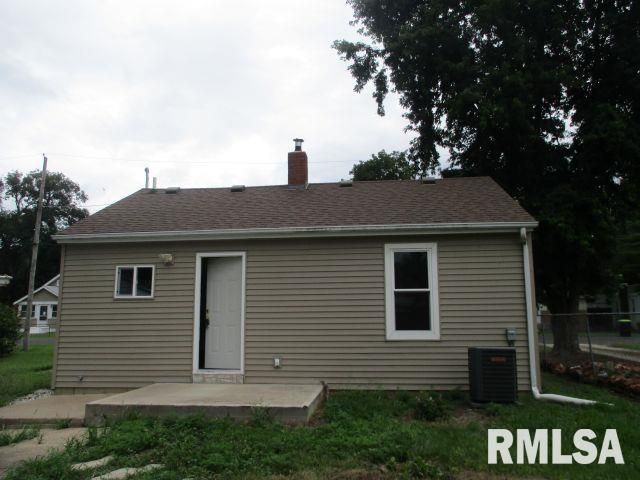 3128 W HUMBOLDT Street, Peoria, IL 61605