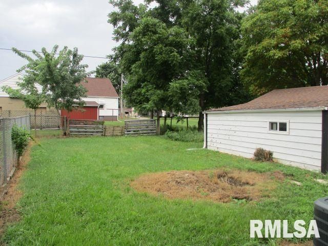 3128 W HUMBOLDT Street, Peoria, IL 61605