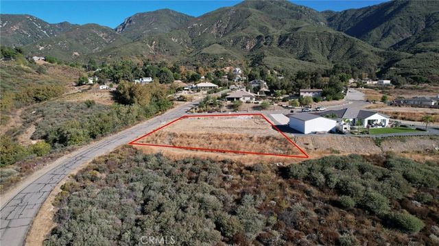 18611 Deercrest Estates, Devore, CA 92407