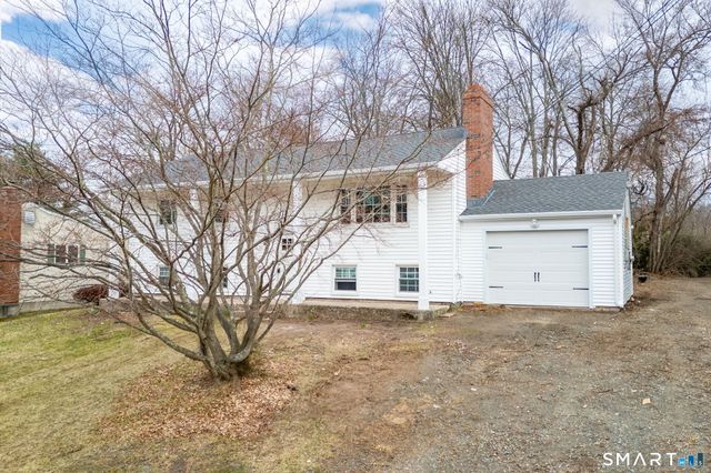 14 Bridgeport Avenue, Bristol, CT 06010