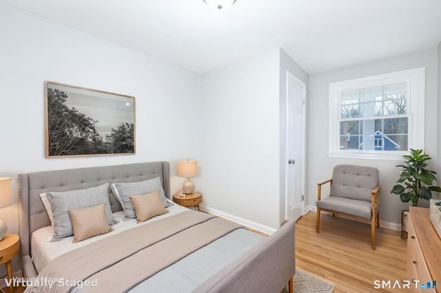 14 Bridgeport Avenue, Bristol, CT 06010