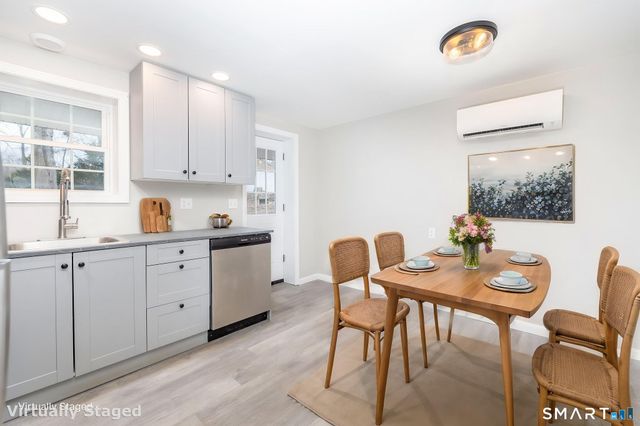 14 Bridgeport Avenue, Bristol, CT 06010