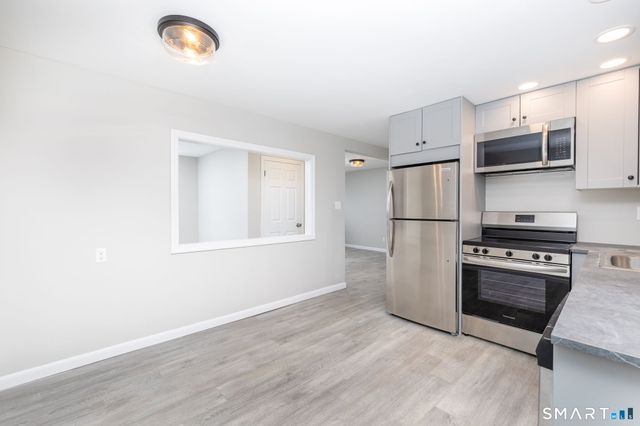 14 Bridgeport Avenue, Bristol, CT 06010