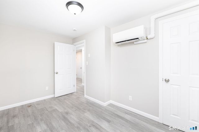 14 Bridgeport Avenue, Bristol, CT 06010