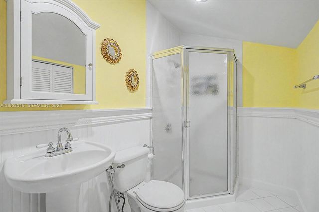 6671 SW 70th Terrace 20, South Miami, FL 33143