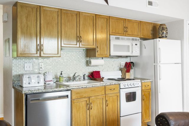 510 Abby Lane 6, Branson, MO 65616