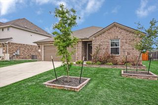 105 Saviano RD, Hutto, TX 78634
