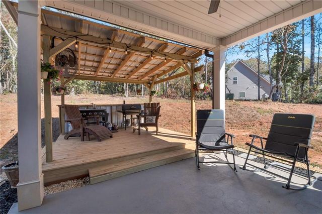 2100 WESTBROOK Road, Commerce, GA 30530