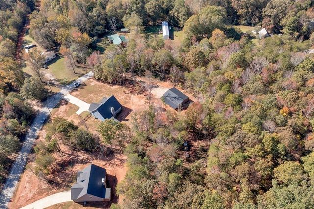 2100 WESTBROOK Road, Commerce, GA 30530