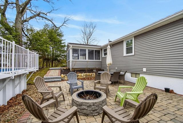 24 Oak Ridge Circle, Lynn, MA 01904