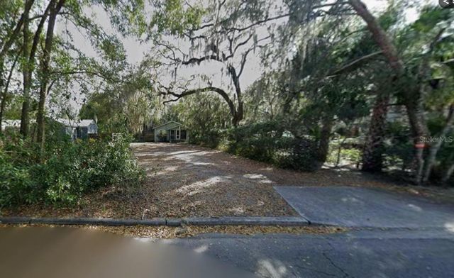 725 NE 5TH AVENUE, Gainesville, FL 32601