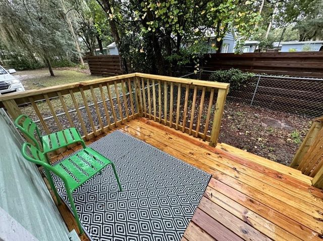 725 NE 5TH AVENUE, Gainesville, FL 32601