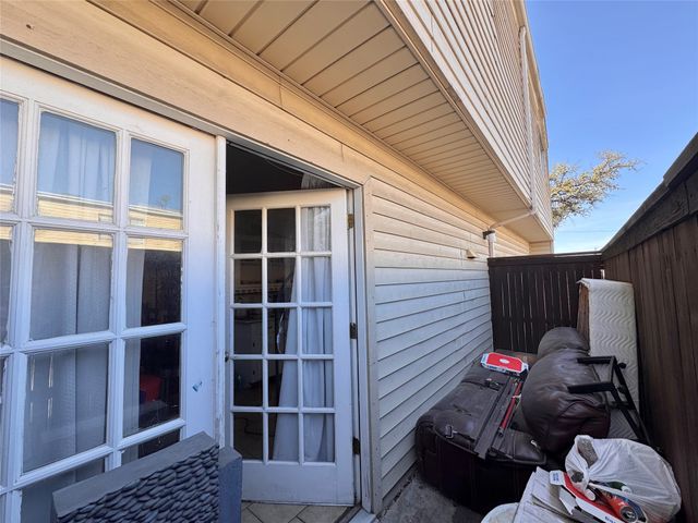 3007 Valley Meadow Drive 3005, Dallas, TX 75220