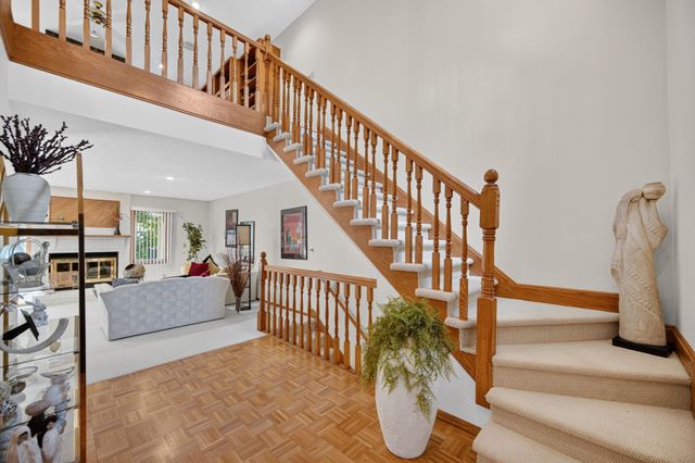 664 58th Street 3, West Des Moines, IA 50266