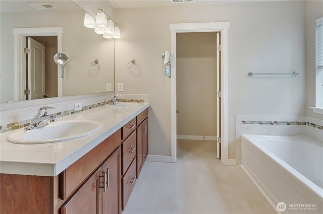 7623 163rd Street Ct E, Puyallup, WA 98375