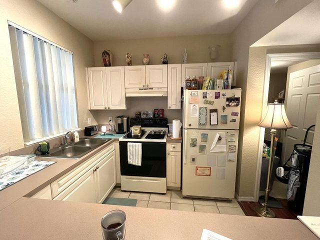 6890 W Sample Road 6890, Coral Springs, FL 33067